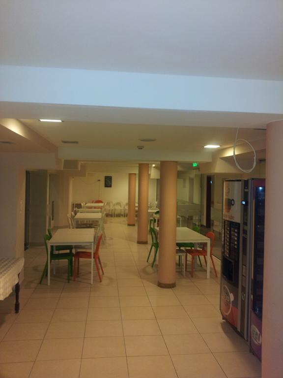 Hostel Elena